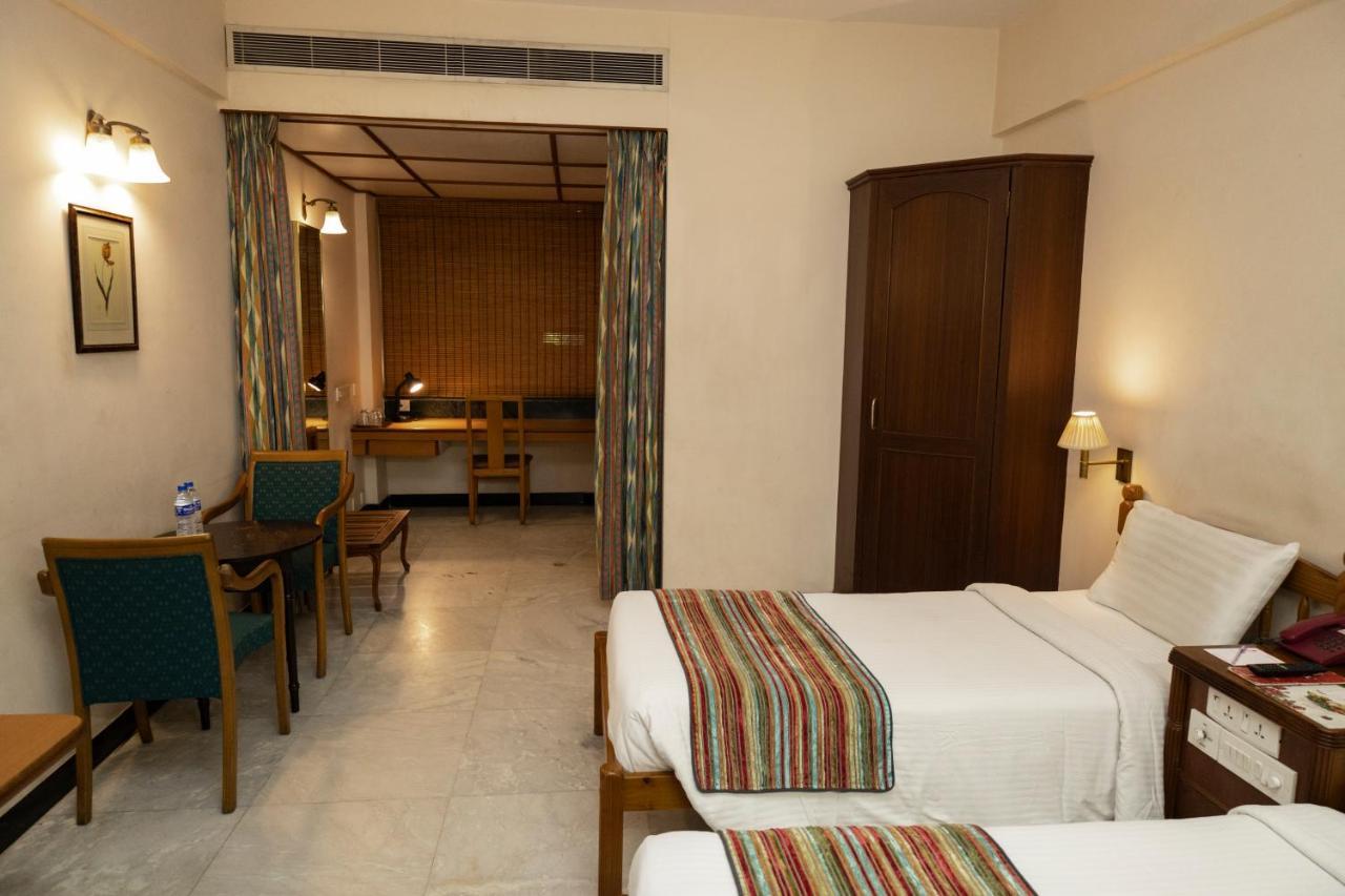Bell Hotel Sivakāsi Extérieur photo