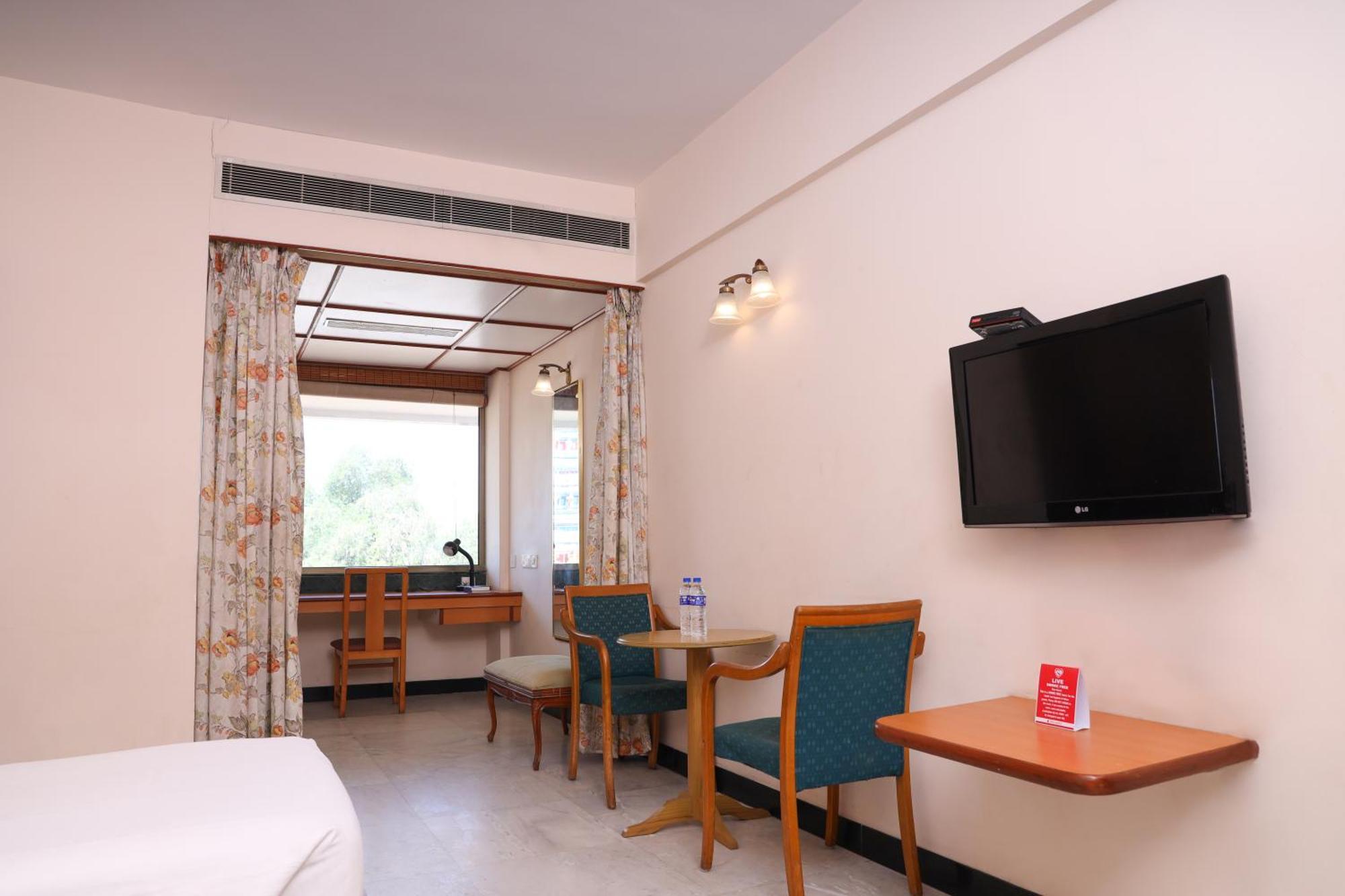 Bell Hotel Sivakāsi Extérieur photo